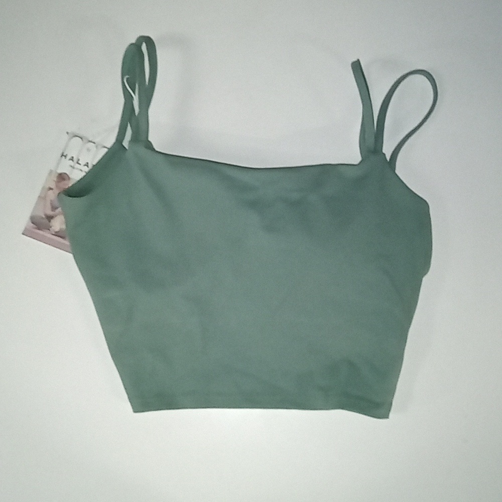 Halara criss cross twist back